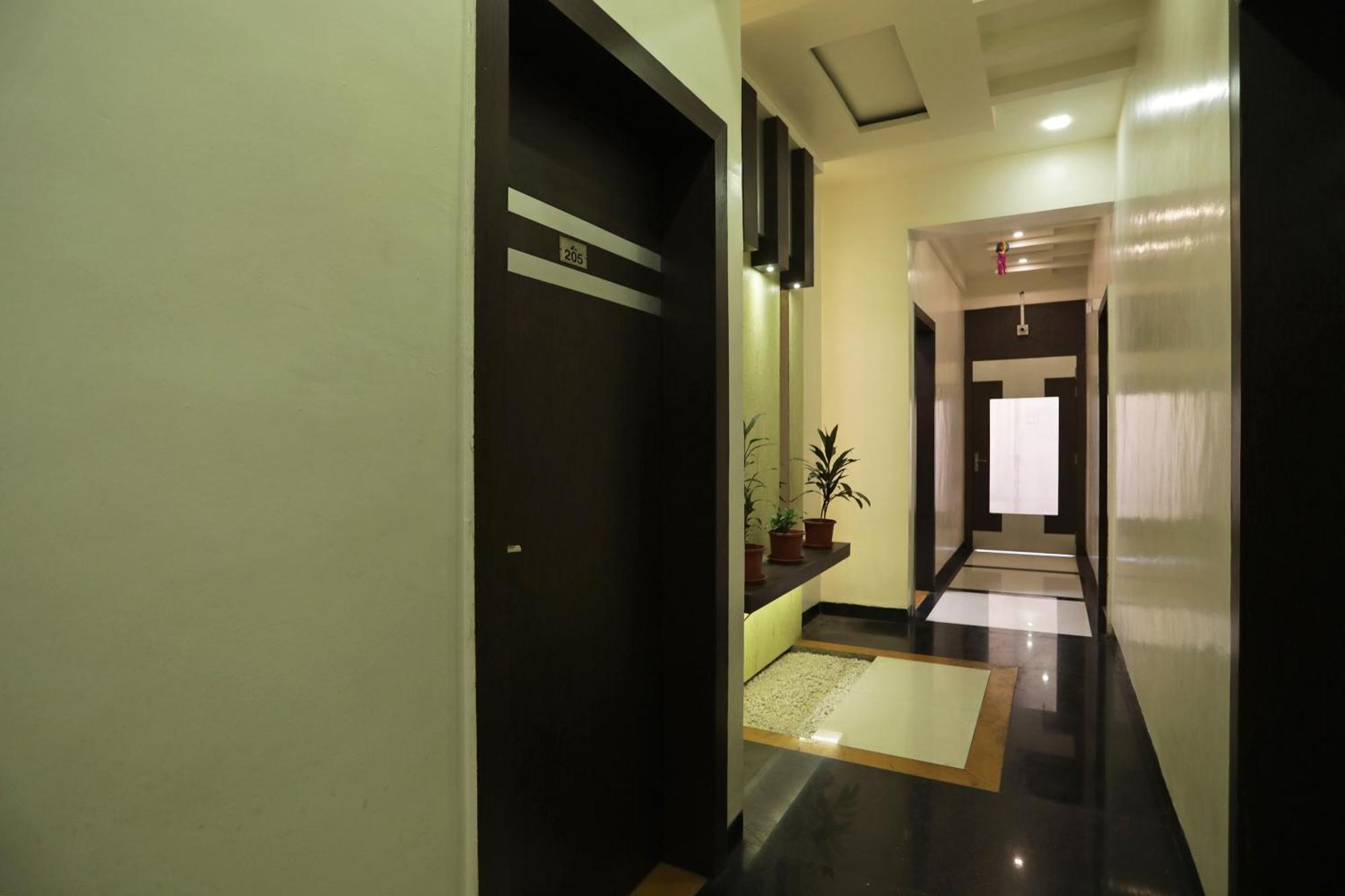 Hotel O Everest Inn Hotel Pune Exterior foto